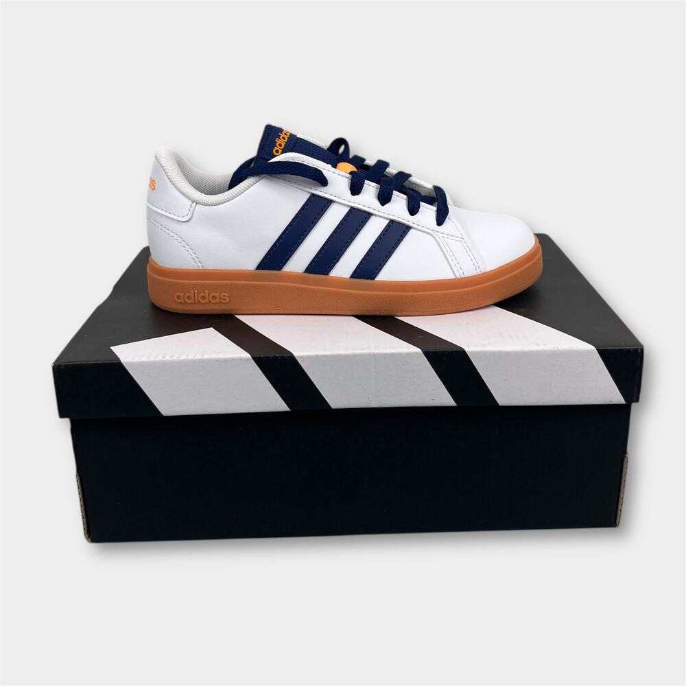 Adidas Kids' Grand Court 2.0 Sneaker White Dark Blue Gum 2 NWT